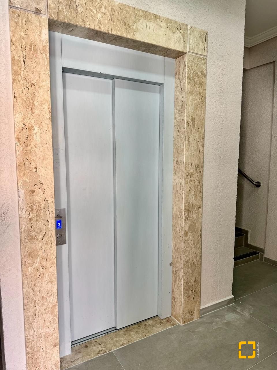 Apartamento com 90m², 3 quartos (sendo 1 suíte), 1 garagem, no bairro Ingleses em Florianópolis