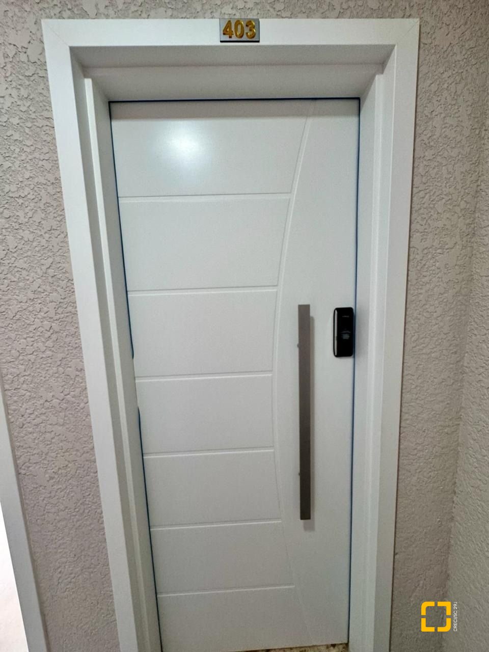 Apartamento com 90m², 3 quartos (sendo 1 suíte), 1 garagem, no bairro Ingleses em Florianópolis