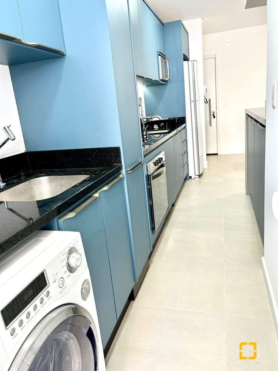 Apartamento com 112m², 4 quartos (sendo 1 suíte), 2 garagens, no bairro Ingleses em Florianópolis