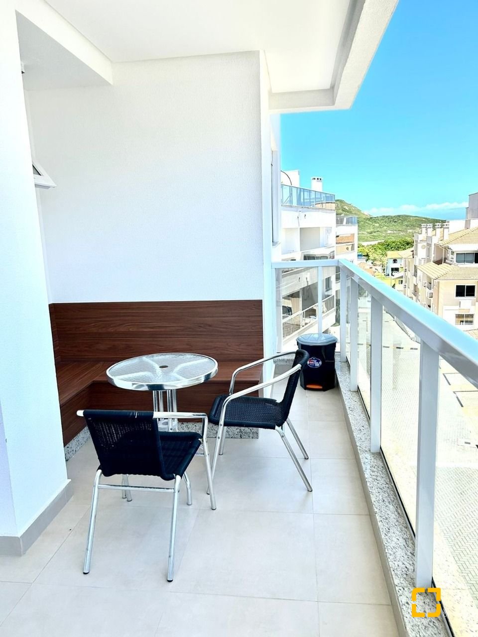 Apartamento com 112m², 4 quartos (sendo 1 suíte), 2 garagens, no bairro Ingleses em Florianópolis