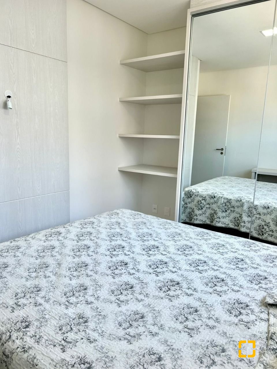 Apartamento com 112m², 4 quartos (sendo 1 suíte), 2 garagens, no bairro Ingleses em Florianópolis