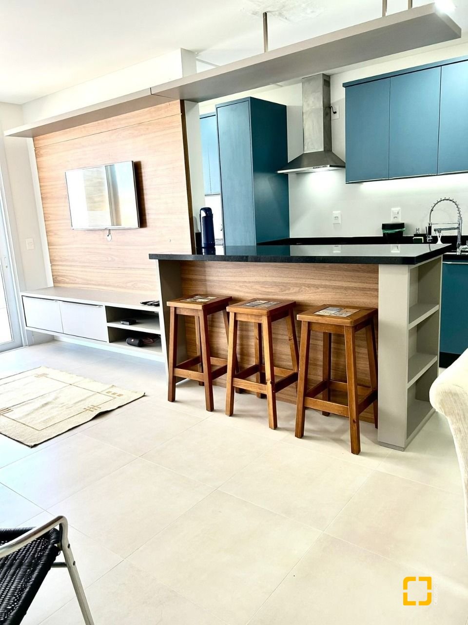 Apartamento com 112m², 4 quartos (sendo 1 suíte), 2 garagens, no bairro Ingleses em Florianópolis