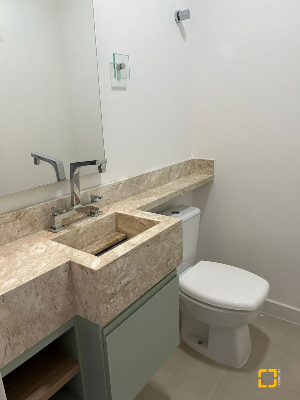 Apartamento com 112m², 4 quartos (sendo 1 suíte), 2 garagens, no bairro Ingleses em Florianópolis