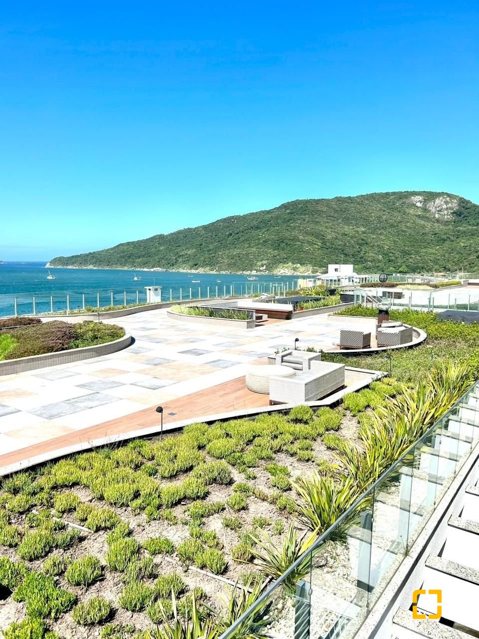 Apartamento com 112m², 4 quartos (sendo 1 suíte), 2 garagens, no bairro Ingleses em Florianópolis