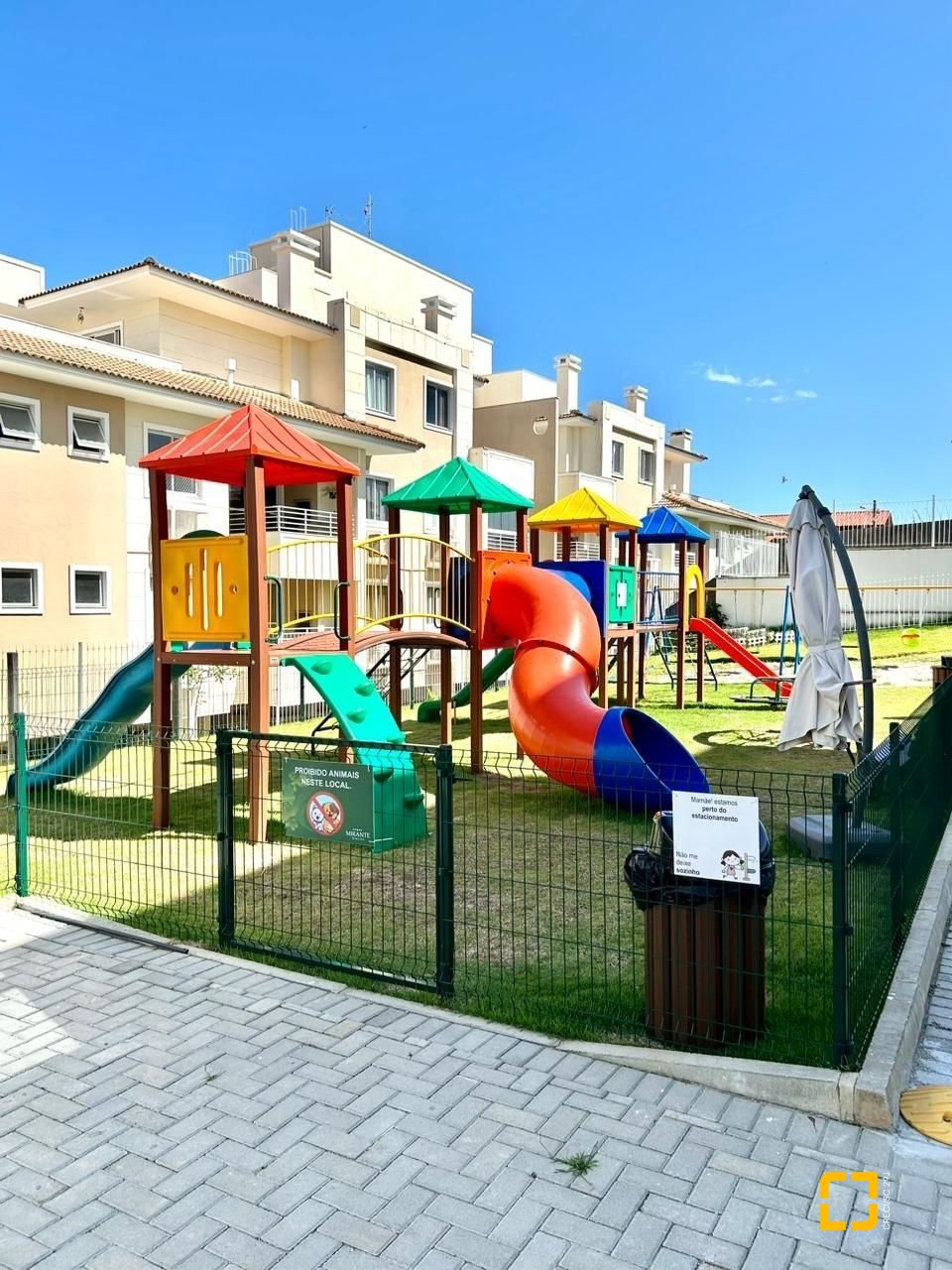 Apartamento com 112m², 4 quartos (sendo 1 suíte), 2 garagens, no bairro Ingleses em Florianópolis