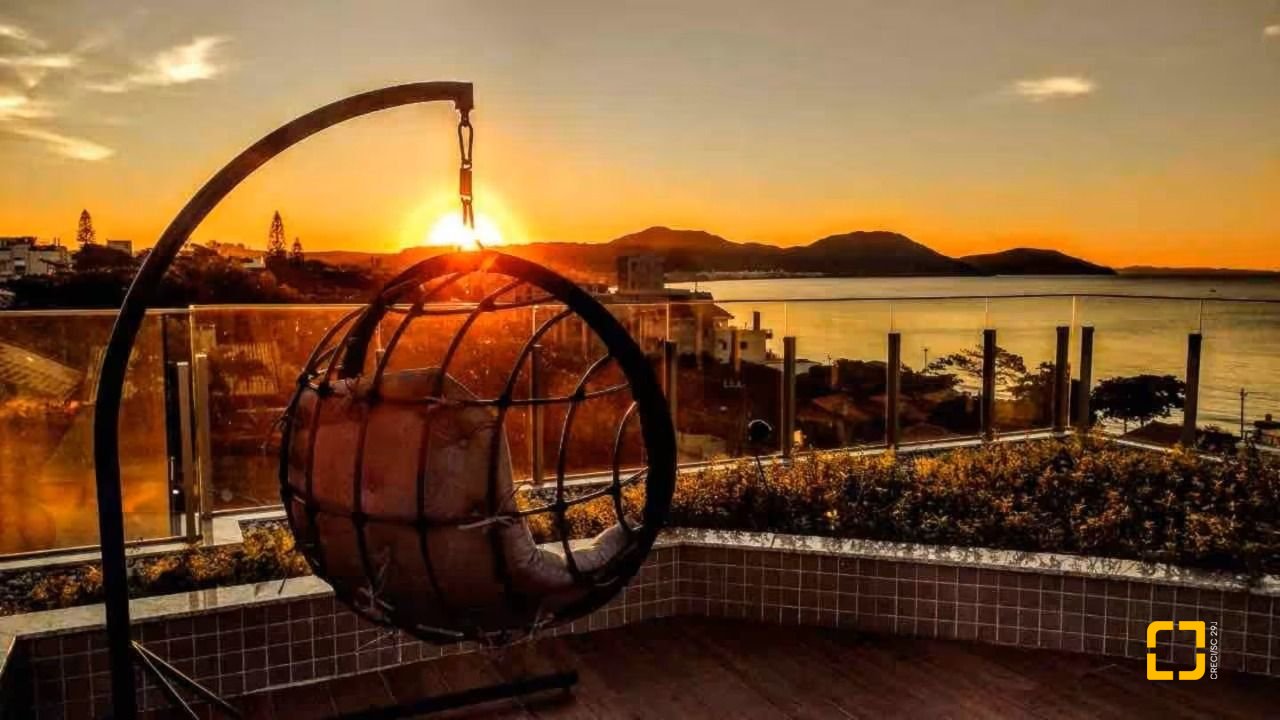Apartamento com 112m², 4 quartos (sendo 1 suíte), 2 garagens, no bairro Ingleses em Florianópolis