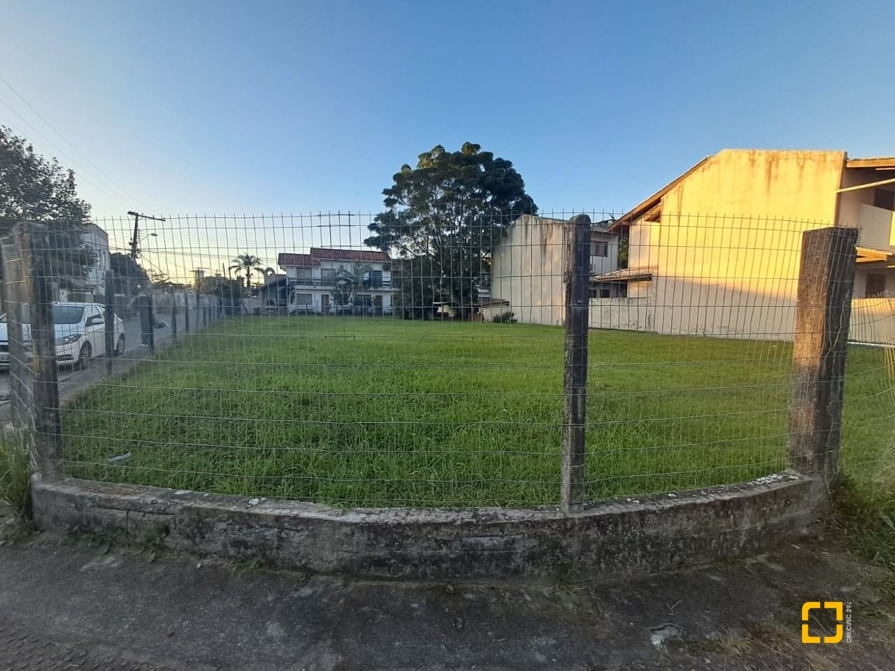 Terreno com 1606m², no bairro Cachoeira do Bom Jesus em Florianópolis