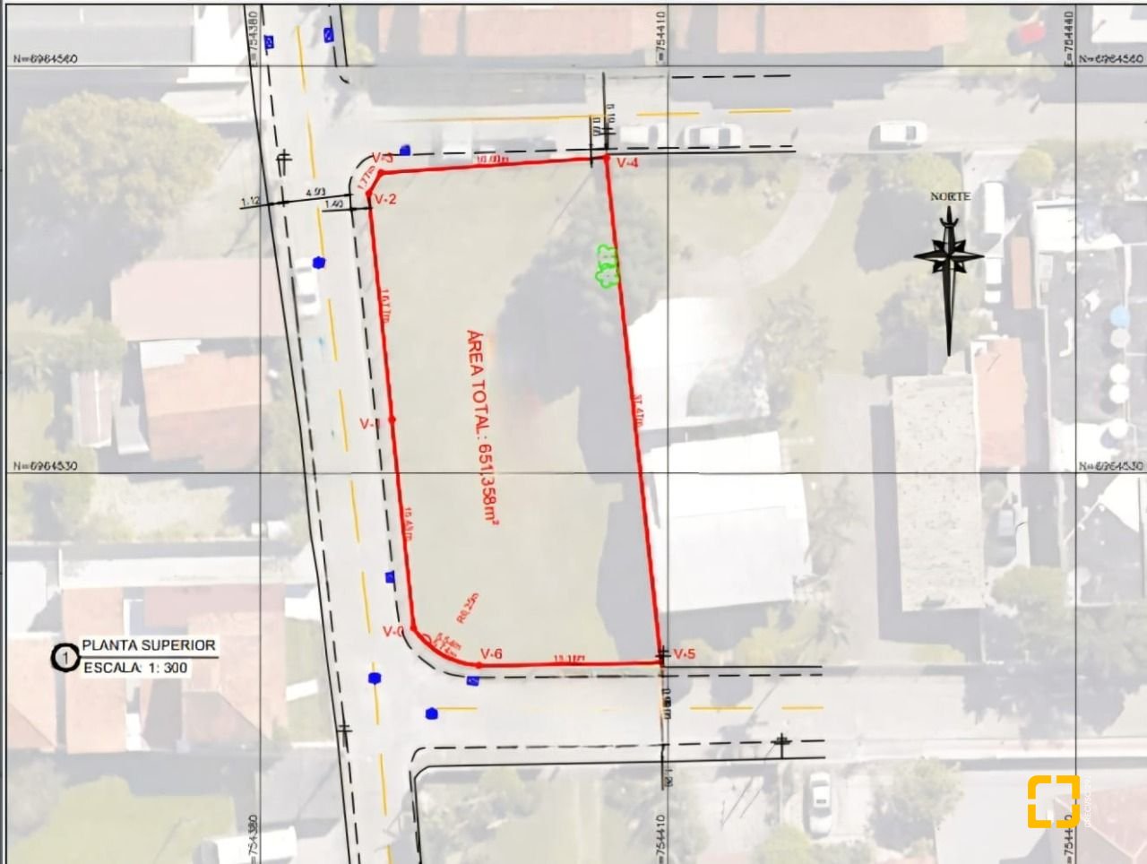 Terreno com 1606m², no bairro Cachoeira do Bom Jesus em Florianópolis