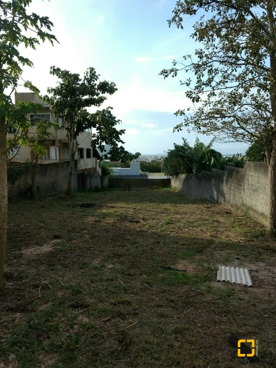 Terreno com 770m², no bairro Ingleses do Rio Vermelho em Florianópolis