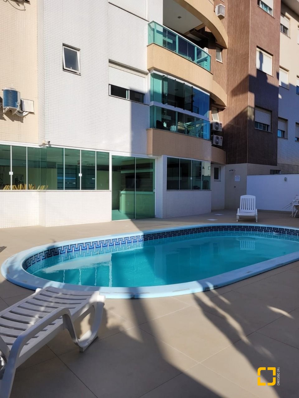Apartamento com 78m², 4 quartos (sendo 2 suítes), 1 garagem, no bairro Ingleses em Florianópolis