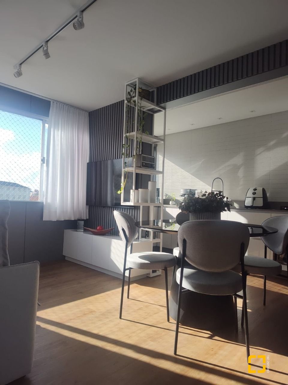 Apartamento com 43m², 1 quarto, no bairro Centro em Florianópolis