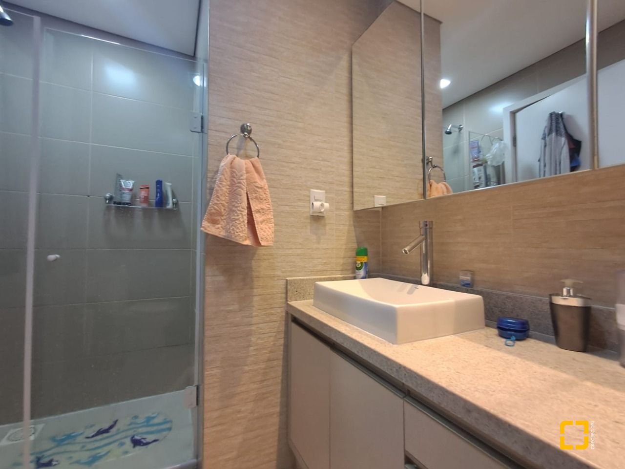 Cobertura com 166m², 4 quartos (sendo 1 suíte), 2 garagens, no bairro Campeche em Florianópolis