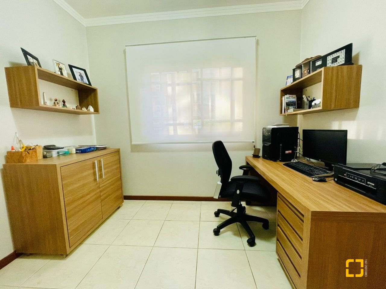 Casa com 254m², 5 quartos (sendo 1 suíte), 3 garagens, no bairro Ingleses em Florianópolis