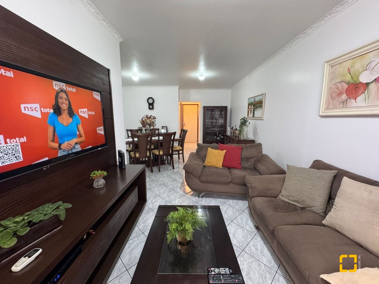 Apartamento com 108m², 5 quartos (sendo 1 suíte), 1 garagem, no bairro Bom Abrigo em Florianópolis