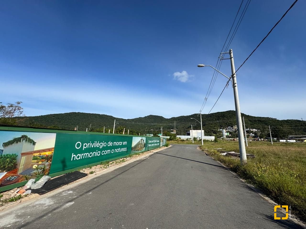 Casa com 151m², 4 quartos (sendo 1 suíte), 1 garagem, no bairro Vargem Grande em Florianópolis