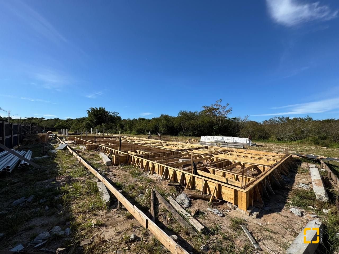 Casa com 151m², 4 quartos (sendo 1 suíte), 1 garagem, no bairro Vargem Grande em Florianópolis