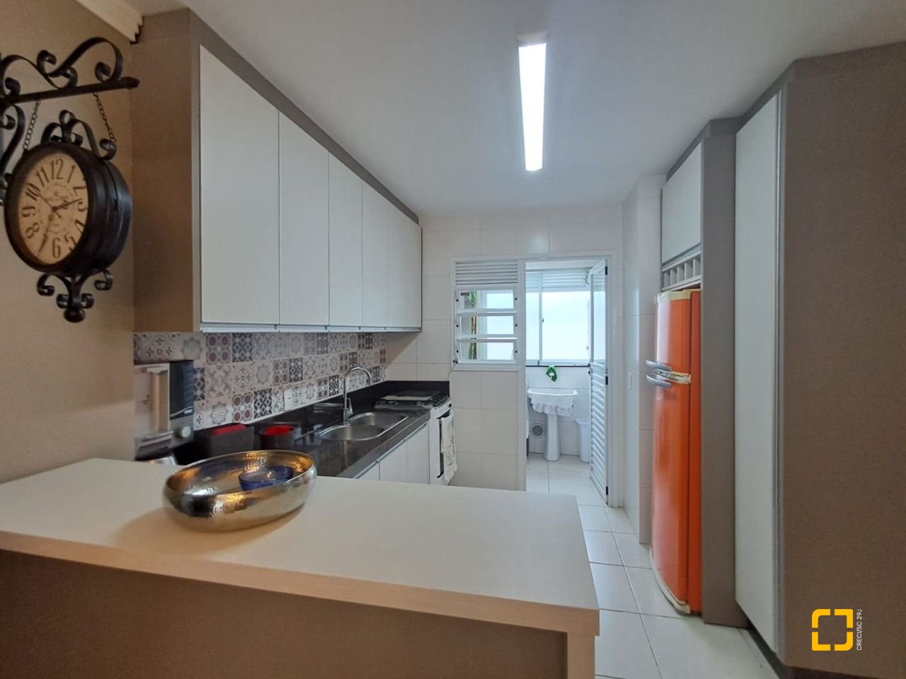 Apartamento com 78m², 3 quartos (sendo 1 suíte), 1 garagem, no bairro Praia Brava em Florianópolis