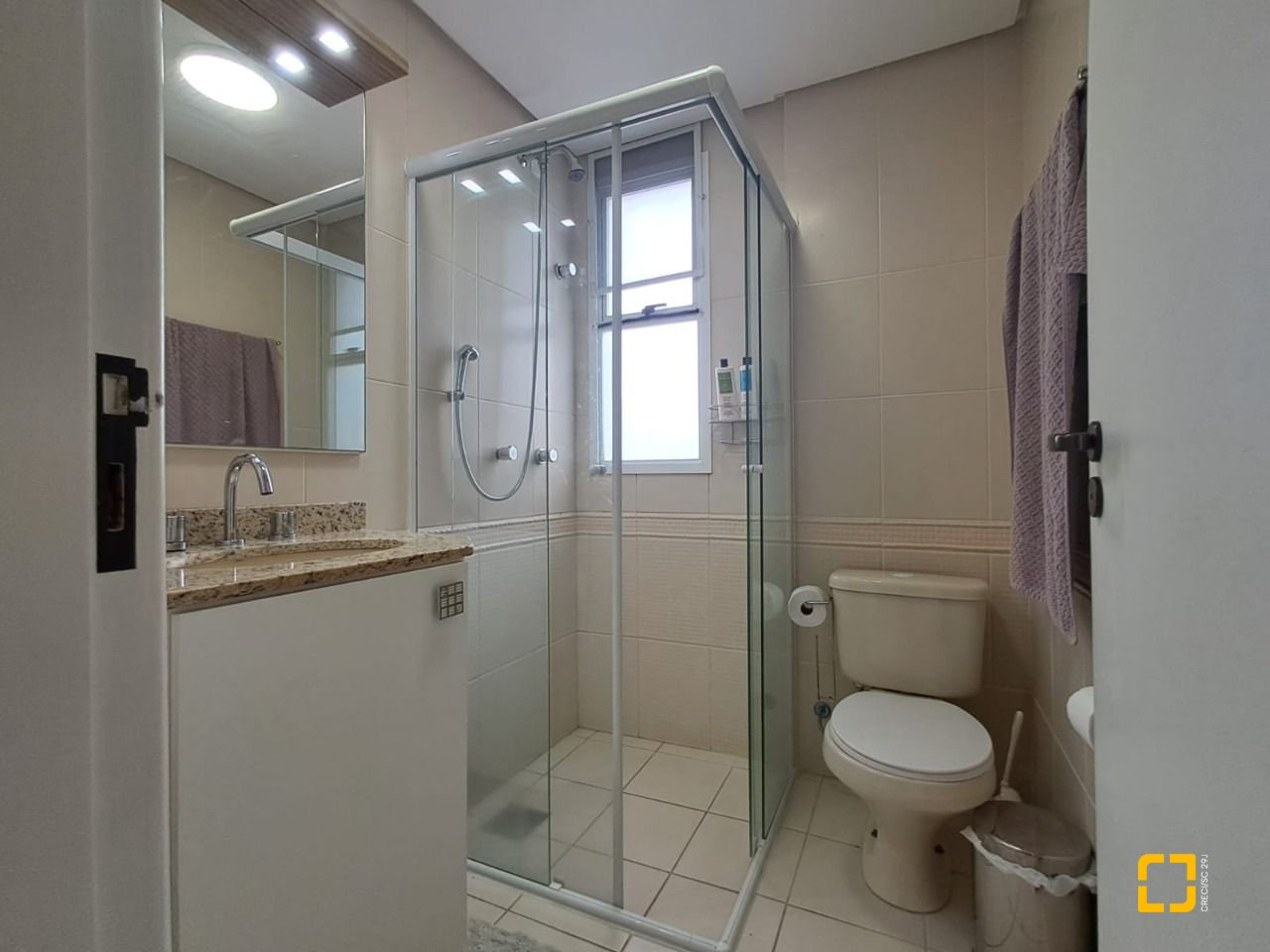 Apartamento com 78m², 3 quartos (sendo 1 suíte), 1 garagem, no bairro Praia Brava em Florianópolis