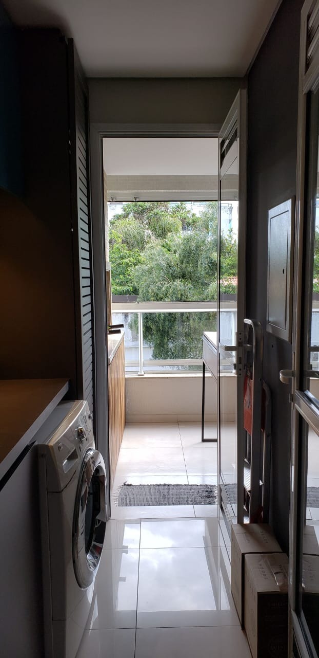 Apartamento com 89m², 3 quartos (sendo 1 suíte), 1 garagem, no bairro Campeche em Florianópolis