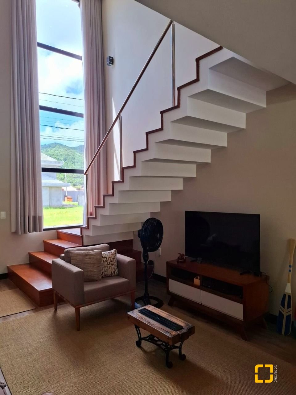 Casa de Condomínio com 186m², 3 quartos (sendo 1 suíte), 2 garagens, no bairro Vargem Grande em Florianópolis
