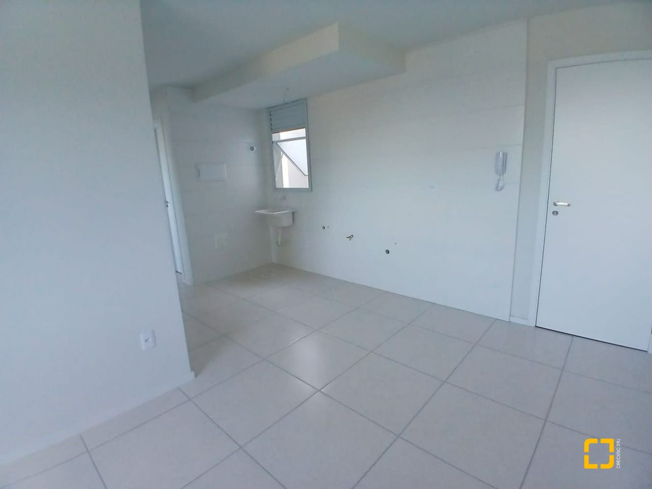 Apartamento com 48m², 2 quartos, 1 garagem, no bairro Sertão do Maruim em São José