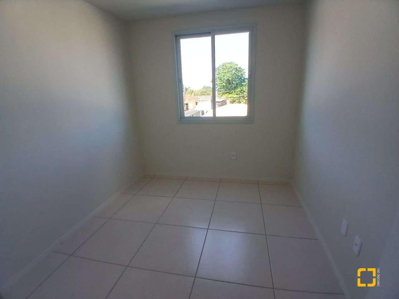 Apartamento com 48m², 2 quartos, 1 garagem, no bairro Sertão do Maruim em São José