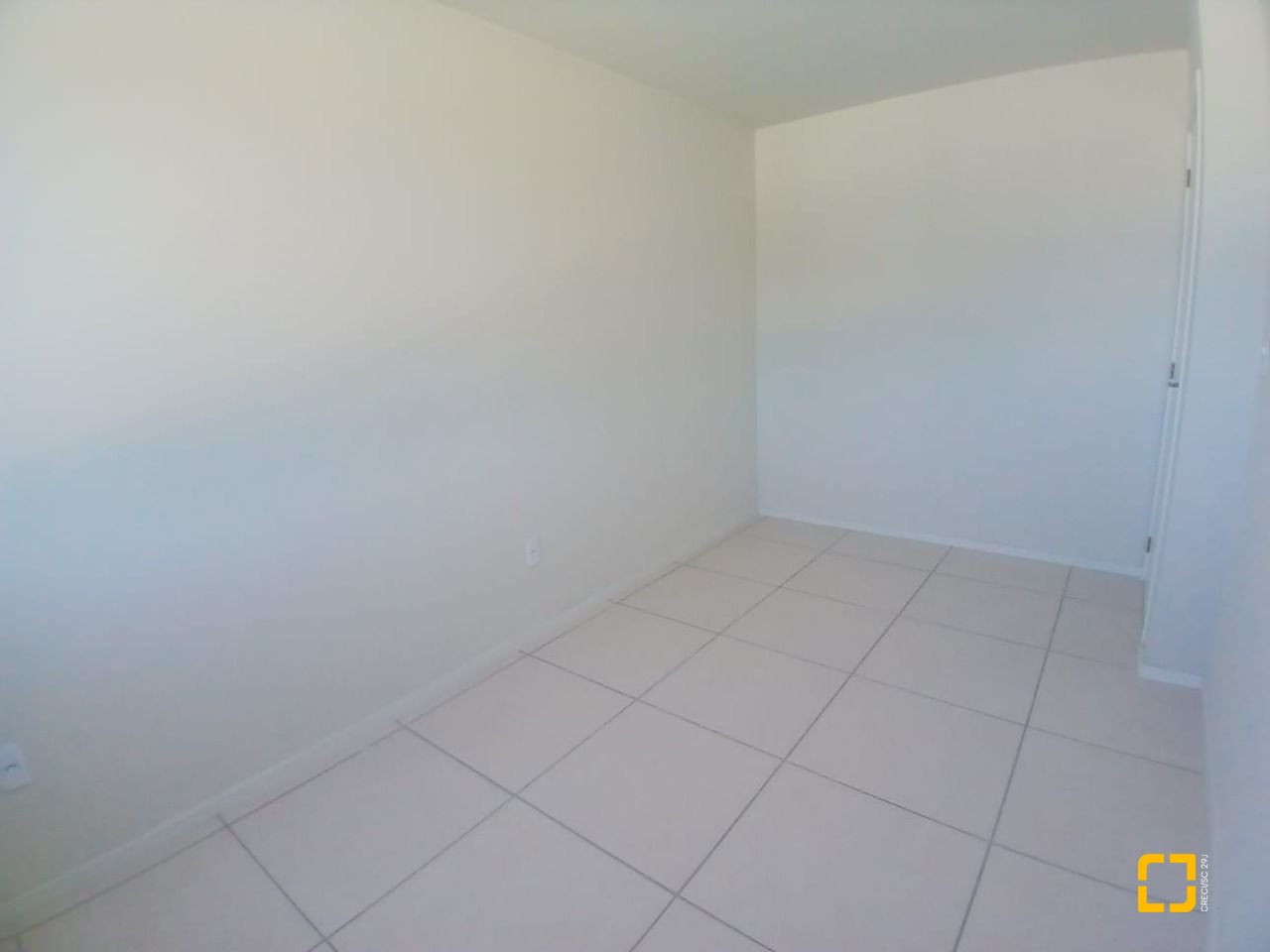 Apartamento com 48m², 2 quartos, 1 garagem, no bairro Sertão do Maruim em São José