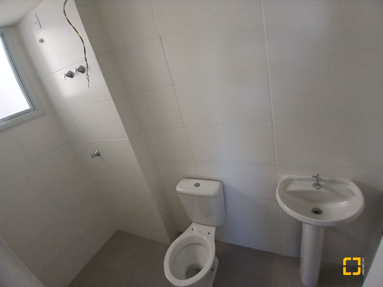 Apartamento com 48m², 2 quartos, 1 garagem, no bairro Sertão do Maruim em São José