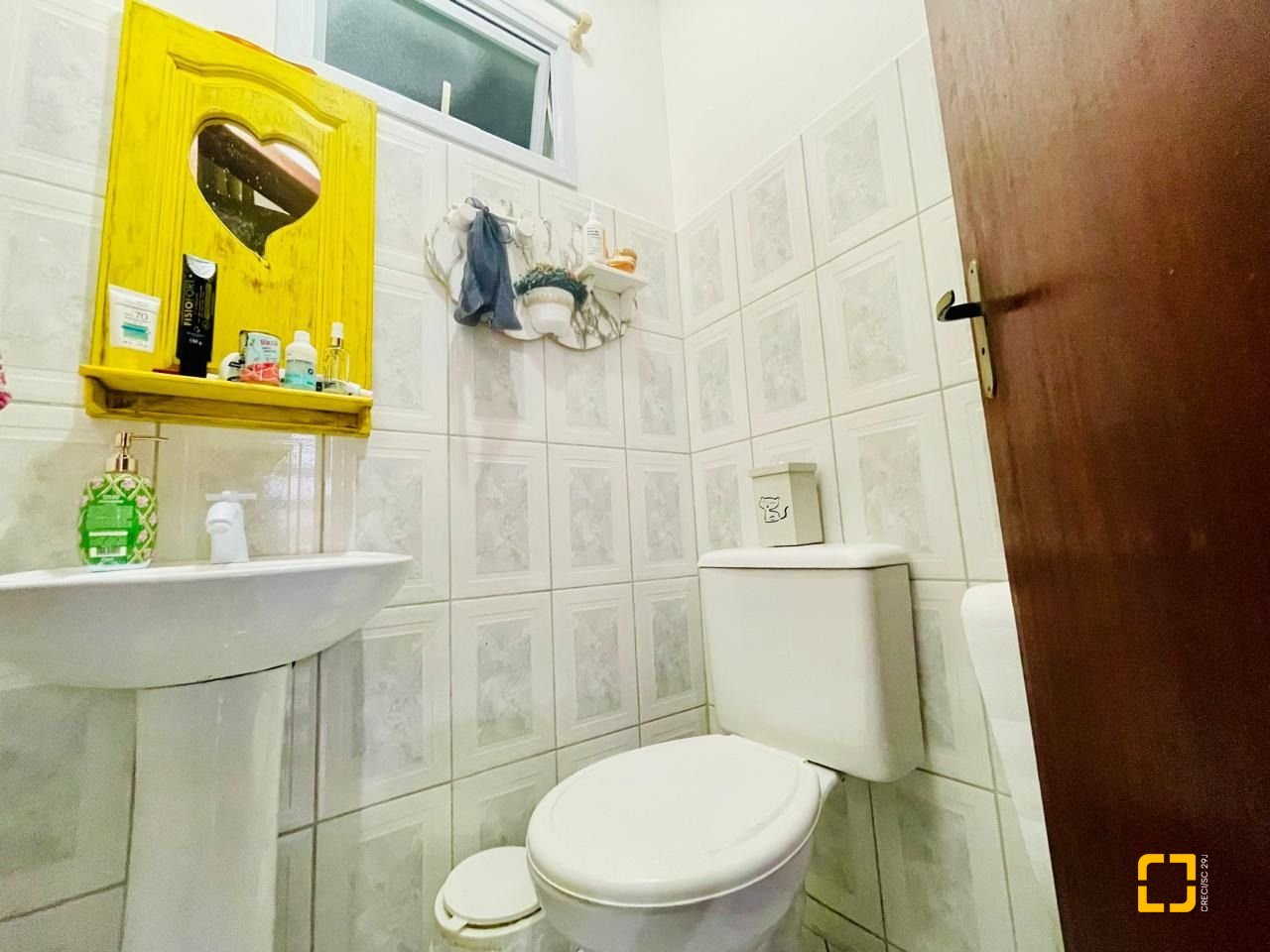Apartamento com 79m², 4 quartos (sendo 2 suítes), 1 garagem, no bairro Ingleses em Florianópolis