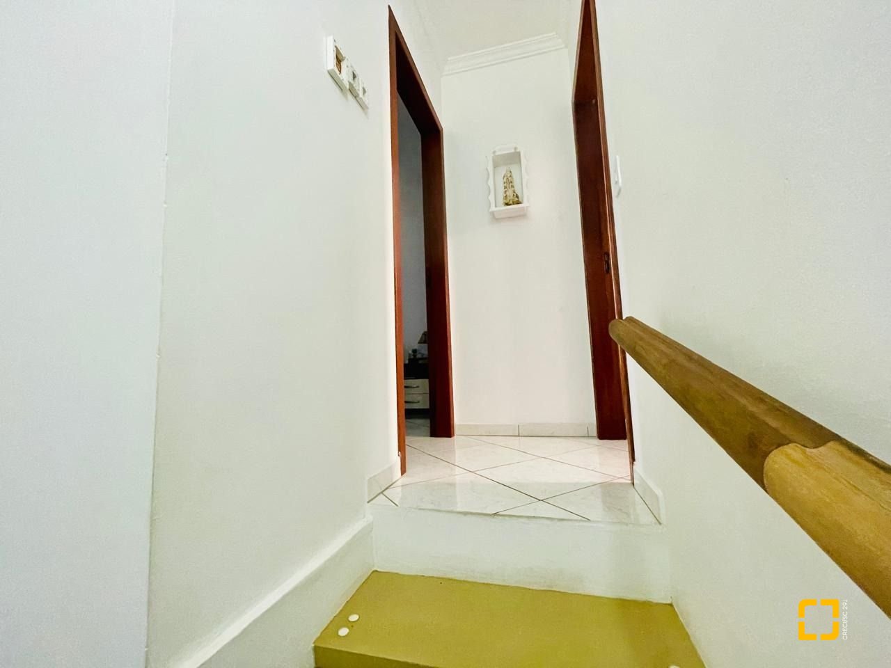 Apartamento com 79m², 4 quartos (sendo 2 suítes), 1 garagem, no bairro Ingleses em Florianópolis