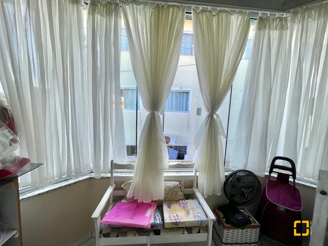 Apartamento com 79m², 4 quartos (sendo 2 suítes), 1 garagem, no bairro Ingleses em Florianópolis