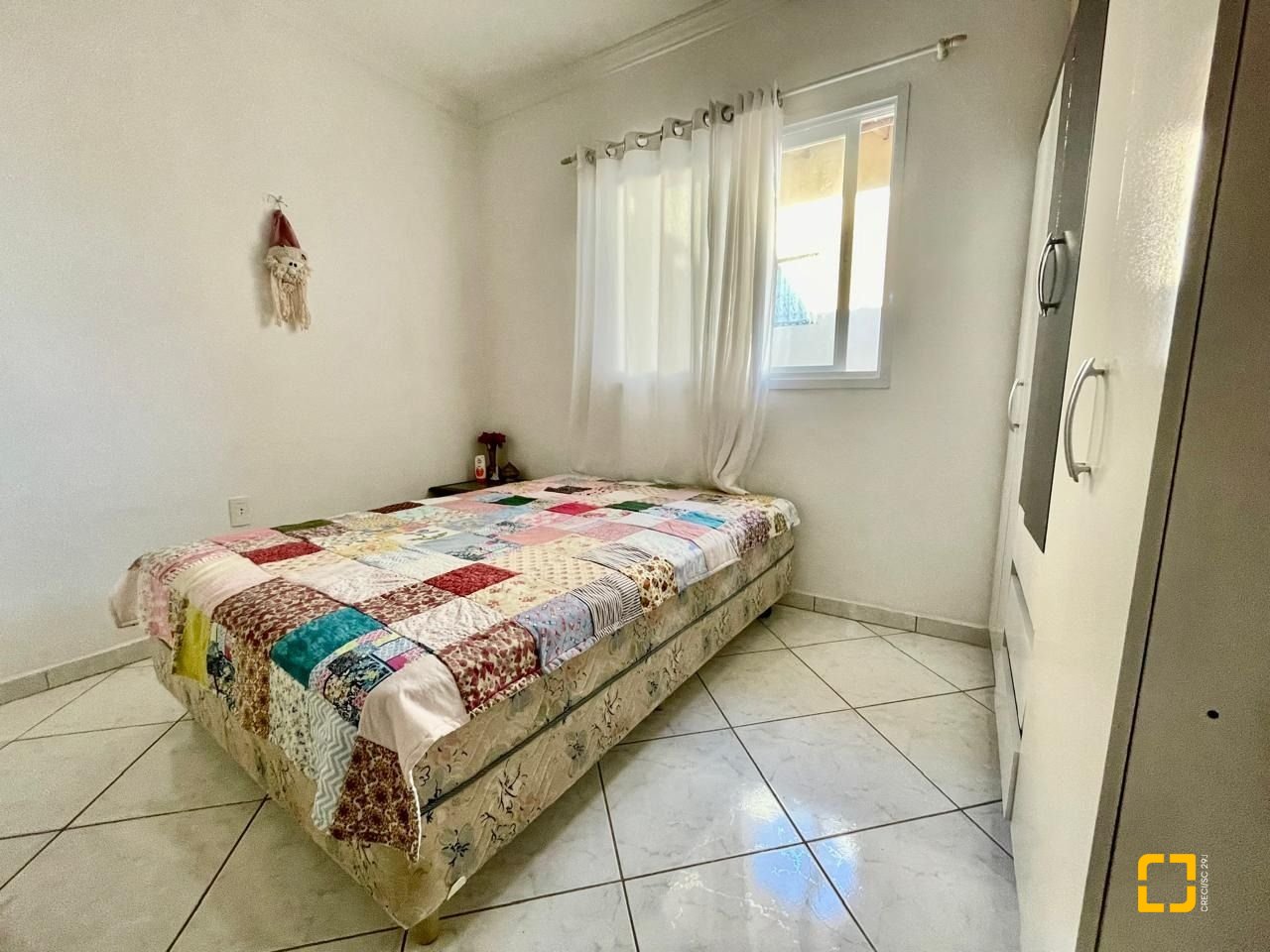 Apartamento com 79m², 4 quartos (sendo 2 suítes), 1 garagem, no bairro Ingleses em Florianópolis