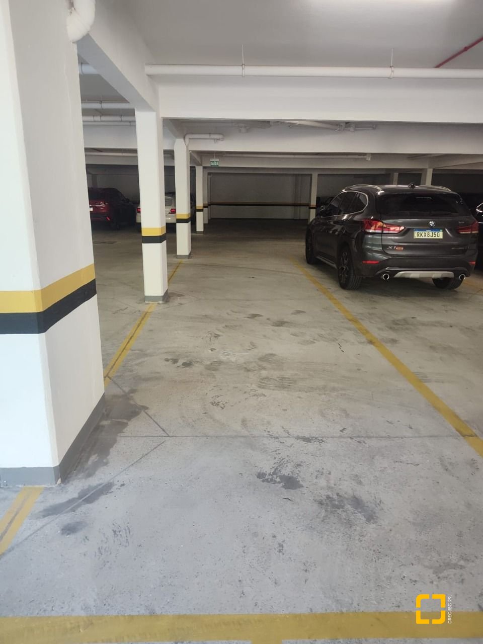 Apartamento com 164m², 6 quartos (sendo 3 suítes), 2 garagens, no bairro Cacupé em Florianópolis