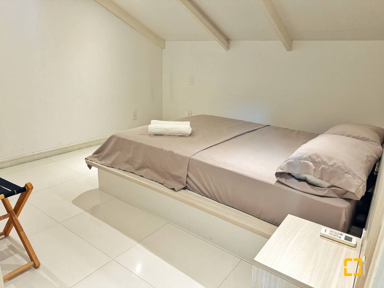 Cobertura com 200m², 4 quartos (sendo 1 suíte), 2 garagens, no bairro Ingleses em Florianópolis