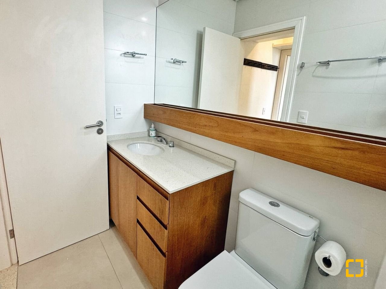 Cobertura com 200m², 4 quartos (sendo 1 suíte), 2 garagens, no bairro Ingleses em Florianópolis