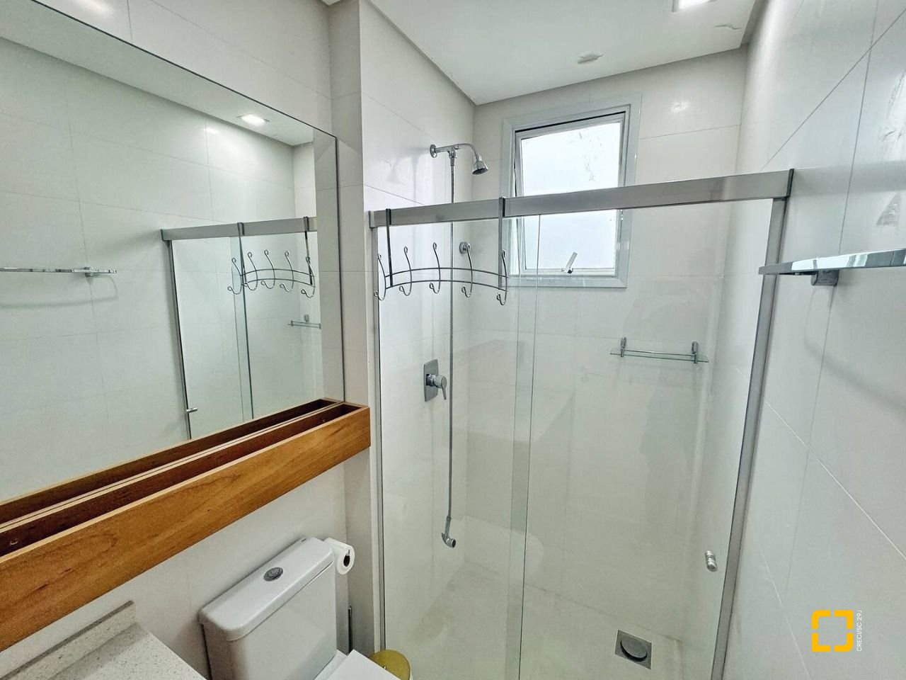 Cobertura com 200m², 4 quartos (sendo 1 suíte), 2 garagens, no bairro Ingleses em Florianópolis