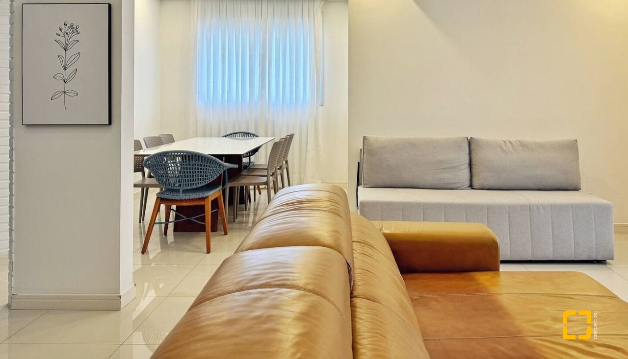 Cobertura com 200m², 4 quartos (sendo 1 suíte), 2 garagens, no bairro Ingleses em Florianópolis