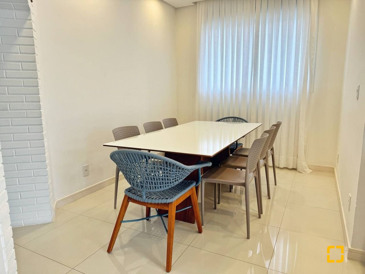 Cobertura com 200m², 4 quartos (sendo 1 suíte), 2 garagens, no bairro Ingleses em Florianópolis