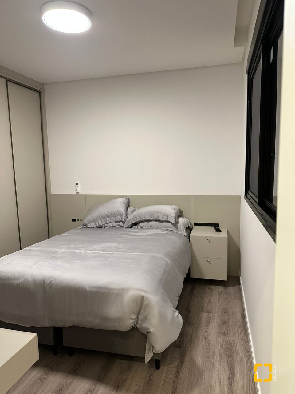 Casa com 323m², 8 quartos (sendo 4 suítes), 4 garagens, no bairro Ingleses em Florianópolis