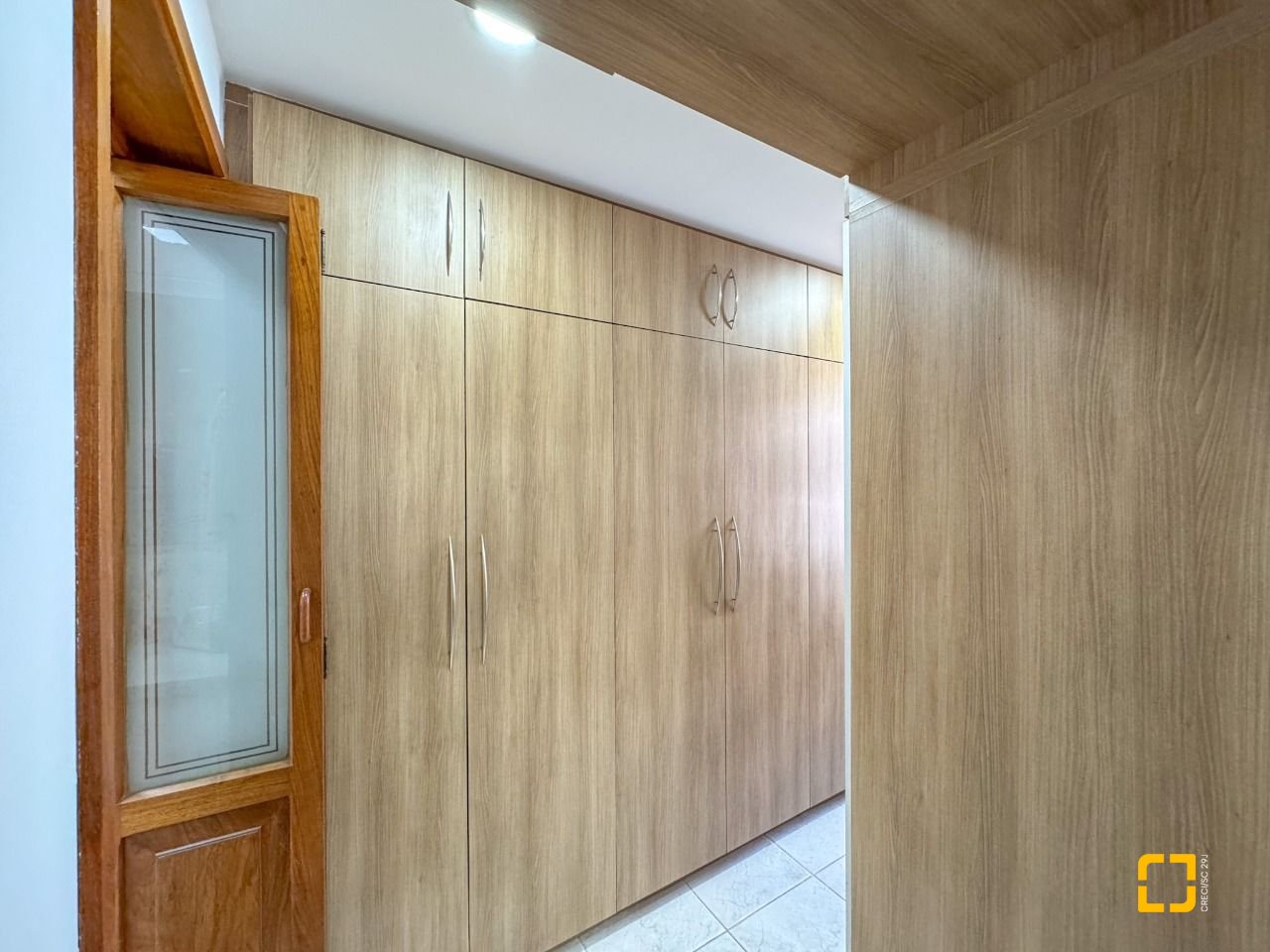 Casa com 230m², 4 quartos (sendo 1 suíte), 4 garagens, no bairro Jurerê Internacional em Florianópolis
