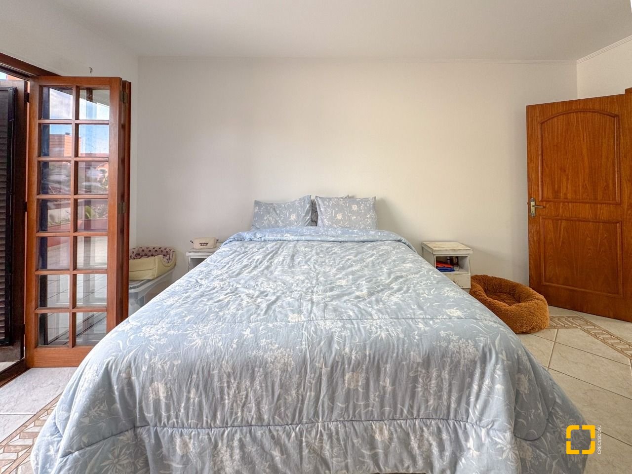 Casa com 230m², 4 quartos (sendo 1 suíte), 4 garagens, no bairro Jurerê Internacional em Florianópolis