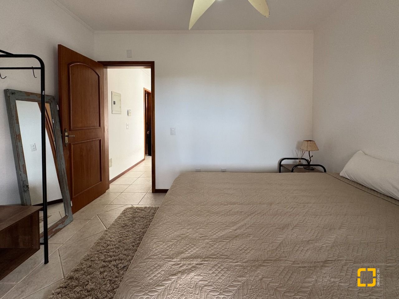 Casa com 230m², 4 quartos (sendo 1 suíte), 4 garagens, no bairro Jurerê Internacional em Florianópolis