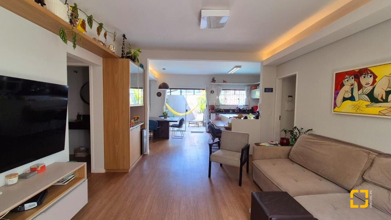 Casa com 95m², 4 quartos (sendo 1 suíte), 2 garagens, no bairro Saco dos Limões em Florianópolis