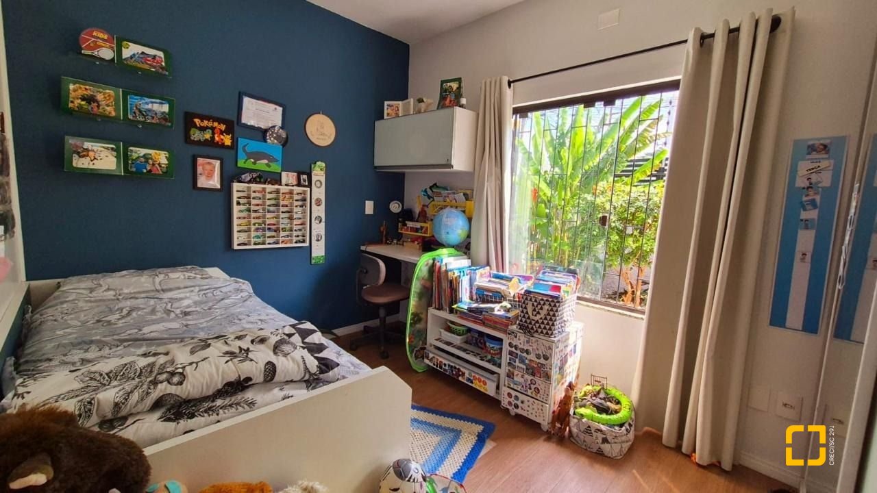 Casa com 95m², 4 quartos (sendo 1 suíte), 2 garagens, no bairro Saco dos Limões em Florianópolis