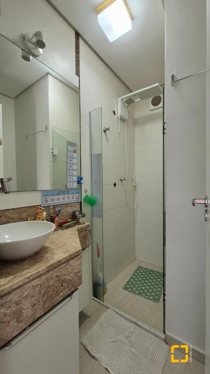 Casa com 95m², 4 quartos (sendo 1 suíte), 2 garagens, no bairro Saco dos Limões em Florianópolis