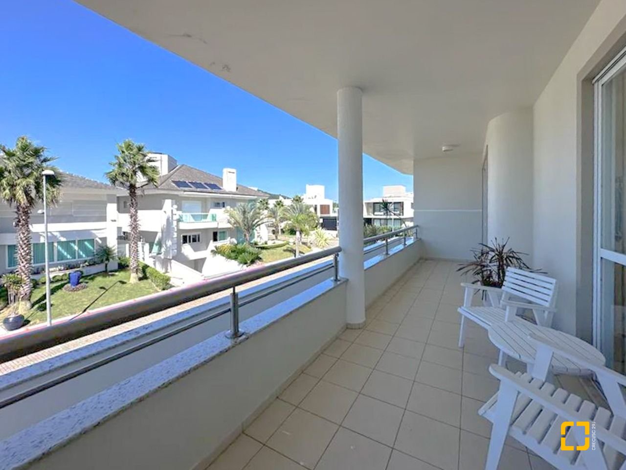 Casa com 605m², 11 quartos (sendo 5 suítes), 6 garagens, no bairro Jurerê Internacional em Florianópolis