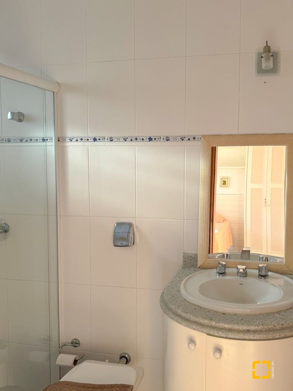 Casa com 605m², 11 quartos (sendo 5 suítes), 6 garagens, no bairro Jurerê Internacional em Florianópolis