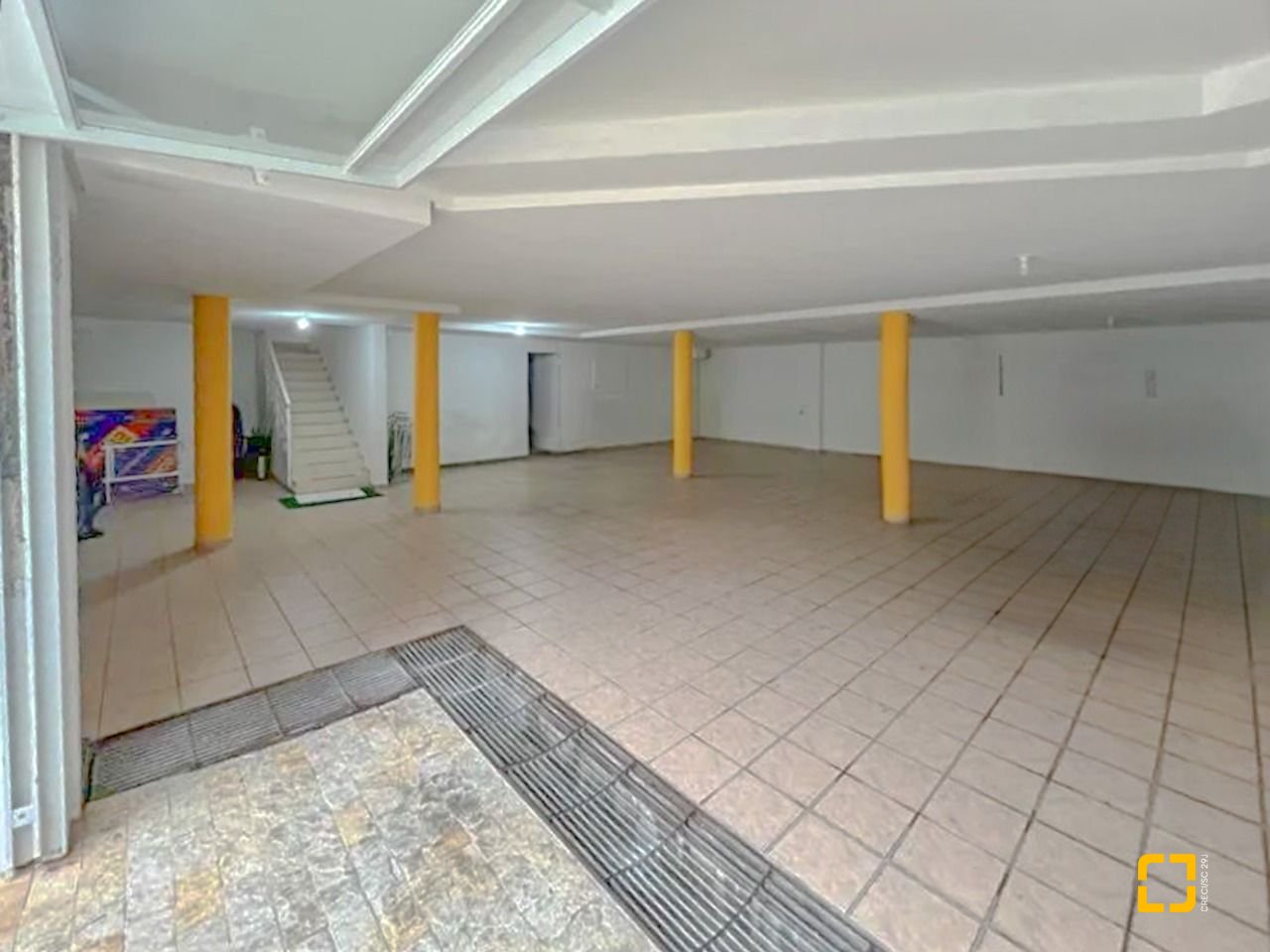 Casa com 605m², 11 quartos (sendo 5 suítes), 6 garagens, no bairro Jurerê Internacional em Florianópolis