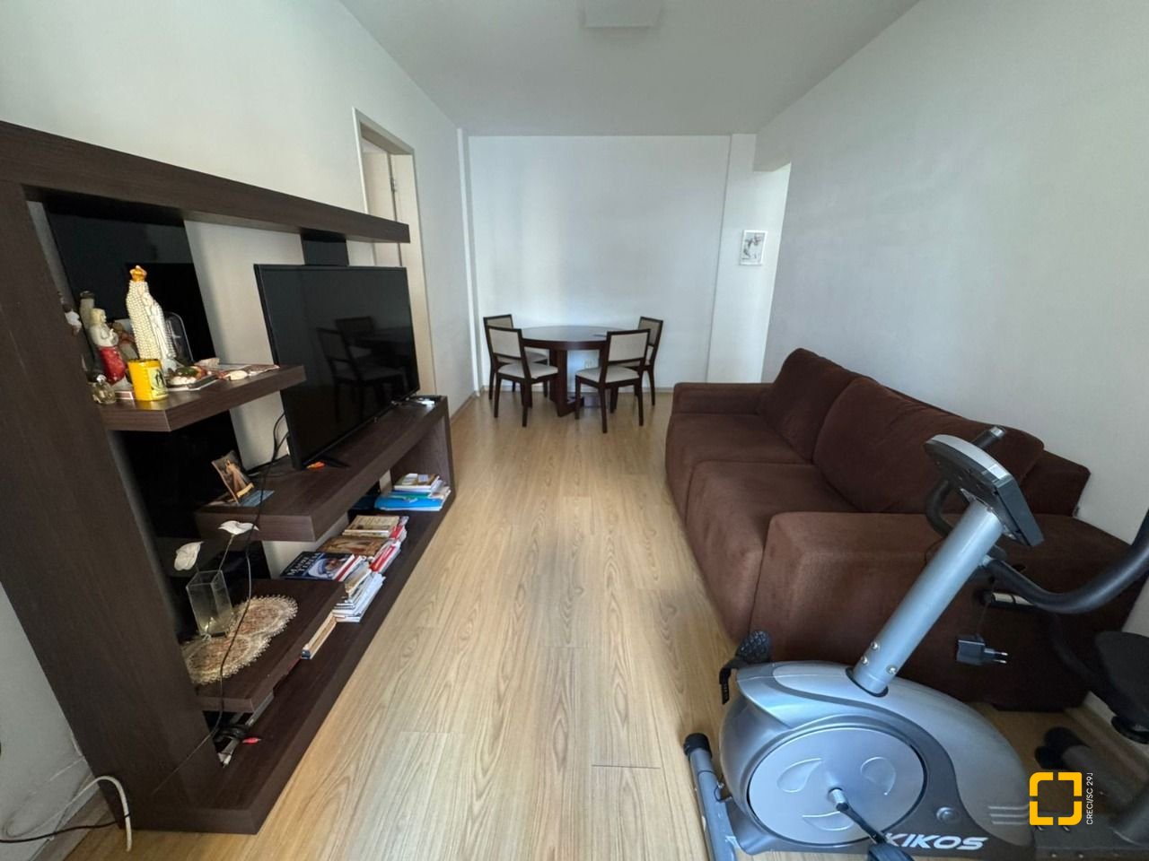 Apartamento com 48m², 1 quarto (sendo 1 suíte), 1 garagem, no bairro Centro em Florianópolis