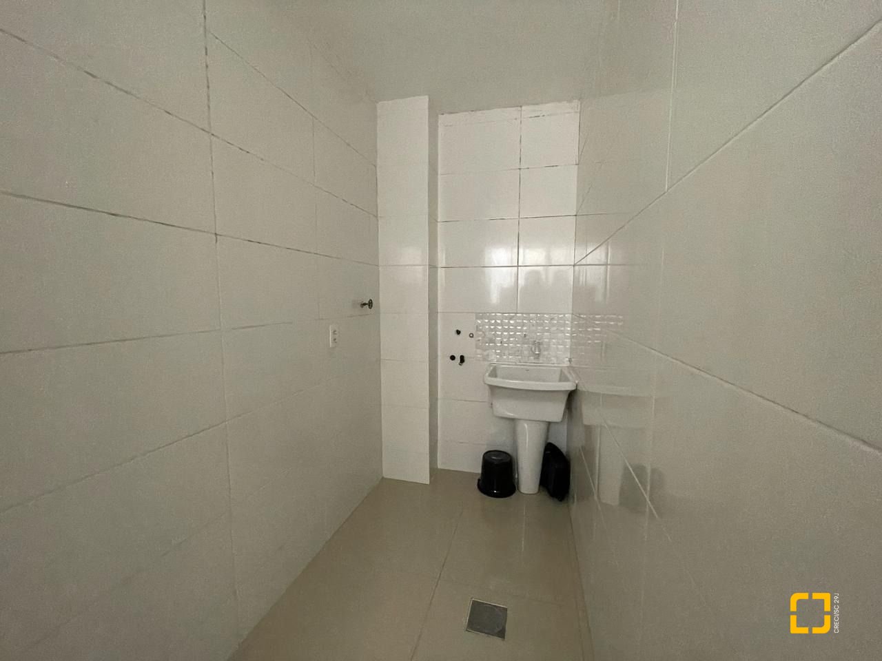 Apartamento com 68m², 2 quartos, no bairro Balneário em Florianópolis